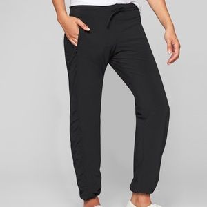 Athleta Insulated La Viva Pant